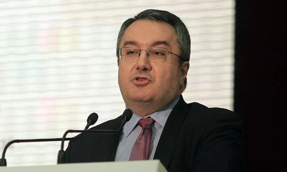 Μόσιαλος: "Αν εμβολιαστεί το 80% του πληθυσμού θα είμαστε κοντά στην ανοσία της αγέλης"